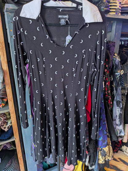 Hot Topic XS Moon Dress