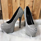 Charlotte Russe Houndstooth Size 8 6 inch heel