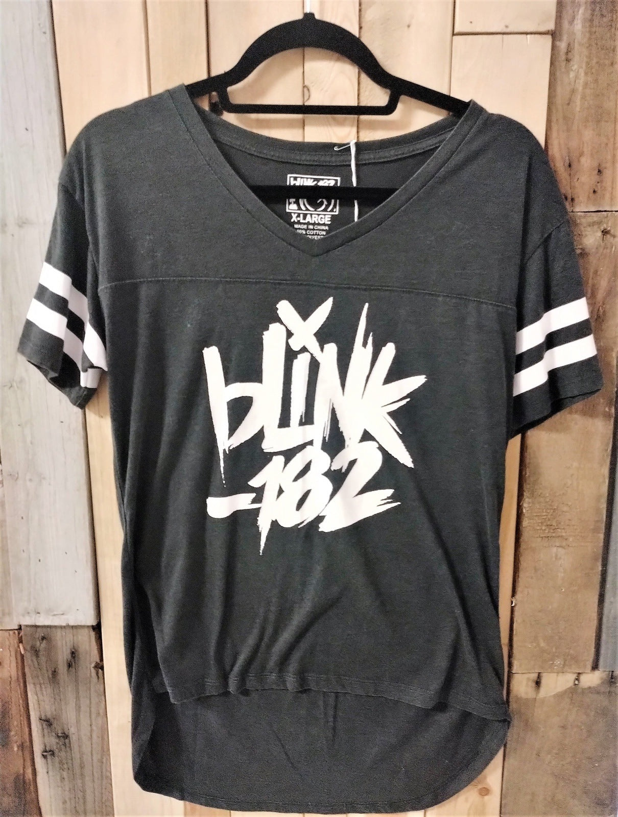 Blink 182 Women's XL Tee Shirt